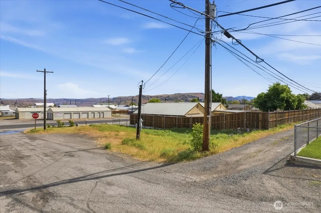 300 E Grand Coulee Avenue Grand Coulee WA 99133