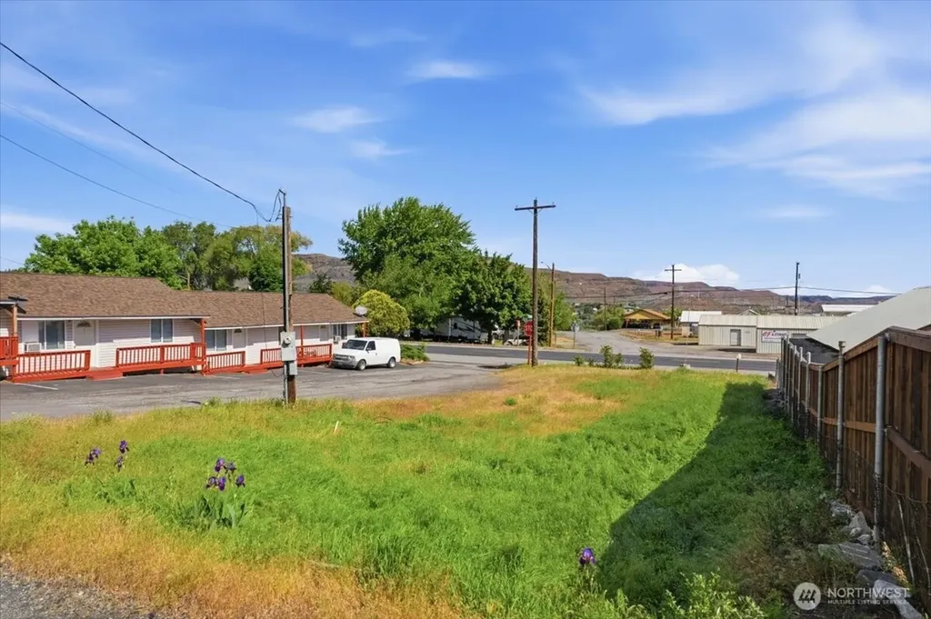 300 E Grand Coulee Avenue Grand Coulee WA 99133