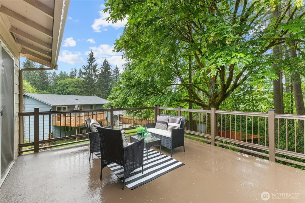 15912 174th Avenue NE Woodinville WA 98072