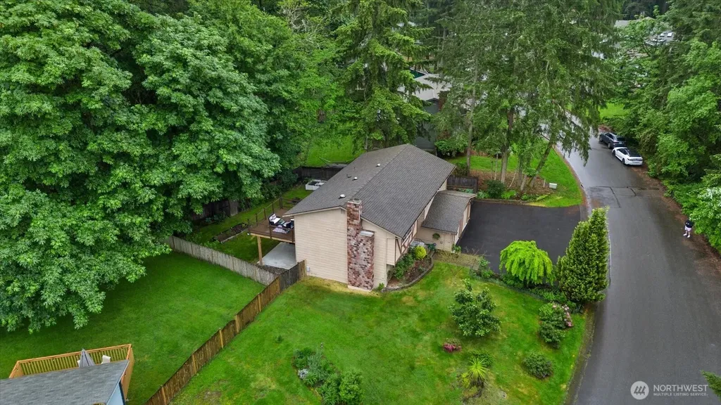 15912 174th Avenue NE Woodinville WA 98072