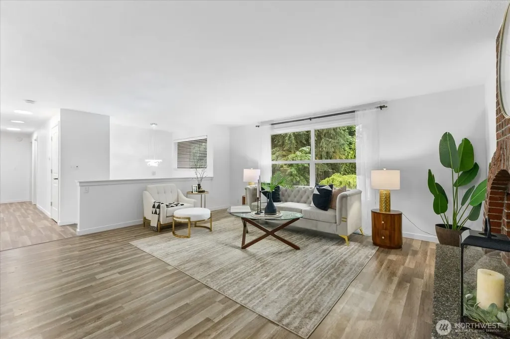 15912 174th Avenue NE Woodinville WA 98072