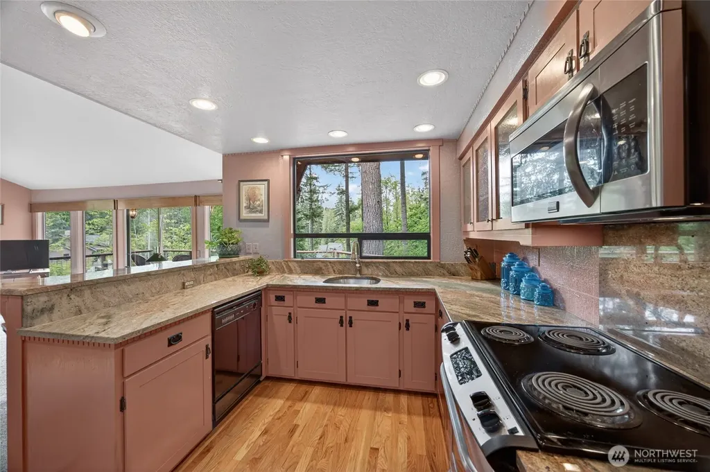133 Alpine Drive Packwood WA 98361