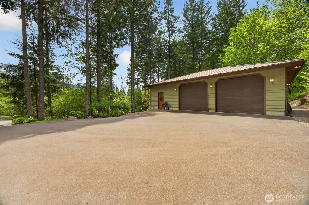 133 Alpine Drive Packwood WA 98361