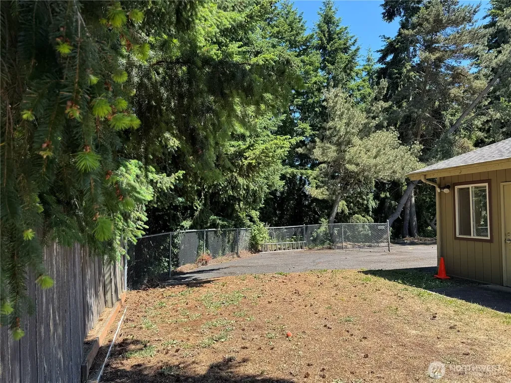 51 Colwell Street Port Hadlock WA 98339