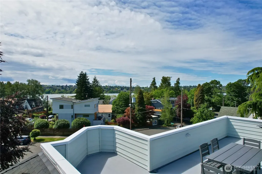 2107 N 63rd Street Seattle WA 98103