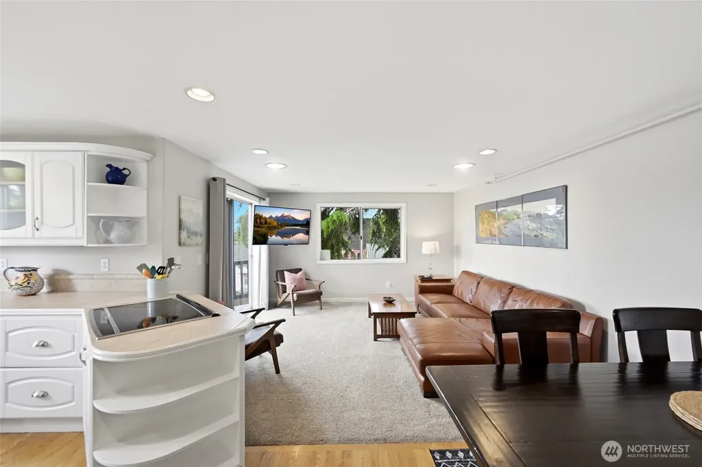 2107 N 63rd Street Seattle WA 98103