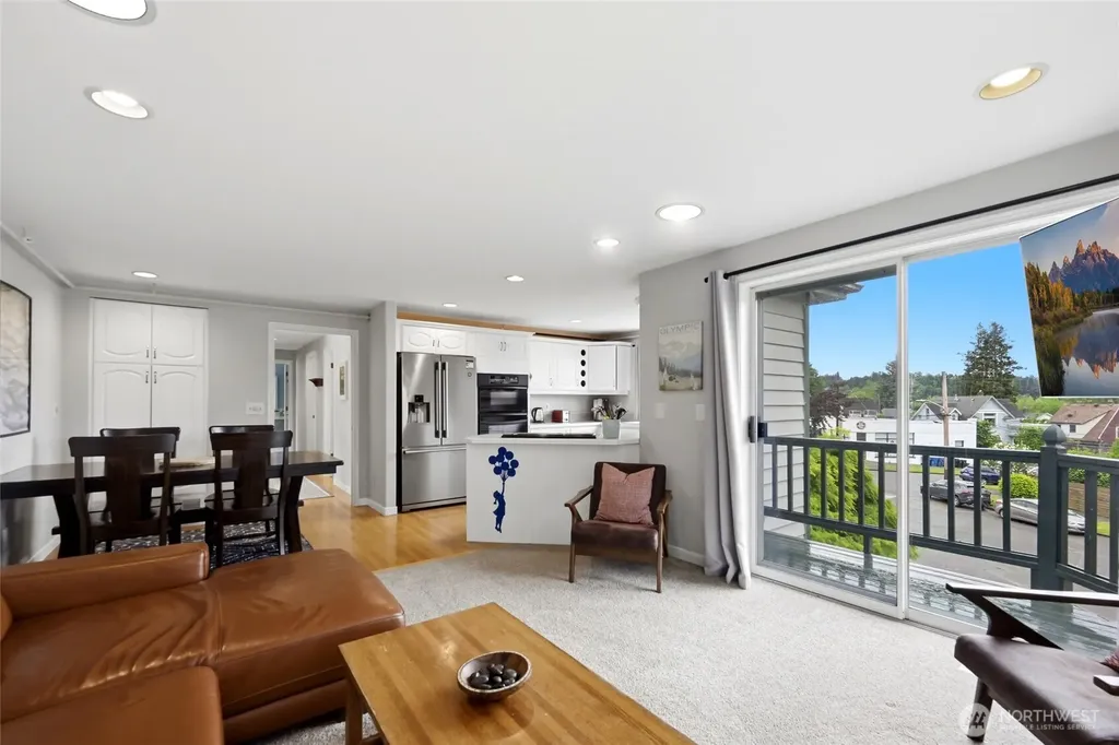 2107 N 63rd Street Seattle WA 98103