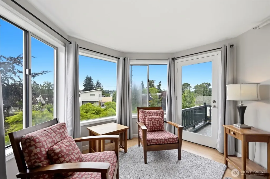 2107 N 63rd Street Seattle WA 98103