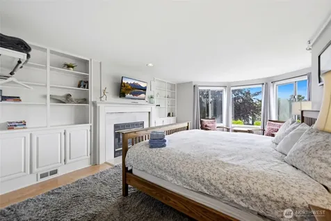 2107 N 63rd Street Seattle WA 98103