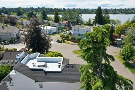2107 N 63rd Street Seattle WA 98103