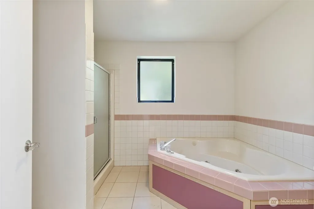 1740 NW Marmot Circle Silverdale WA 98383