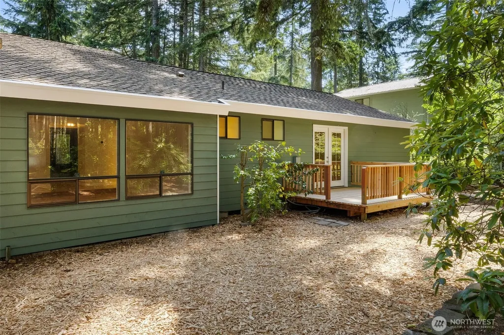 1740 NW Marmot Circle Silverdale WA 98383