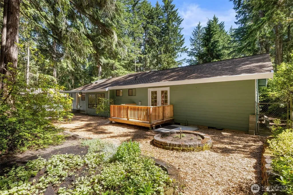1740 NW Marmot Circle Silverdale WA 98383