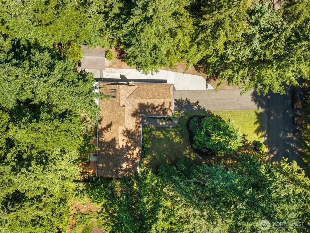 1740 NW Marmot Circle Silverdale WA 98383