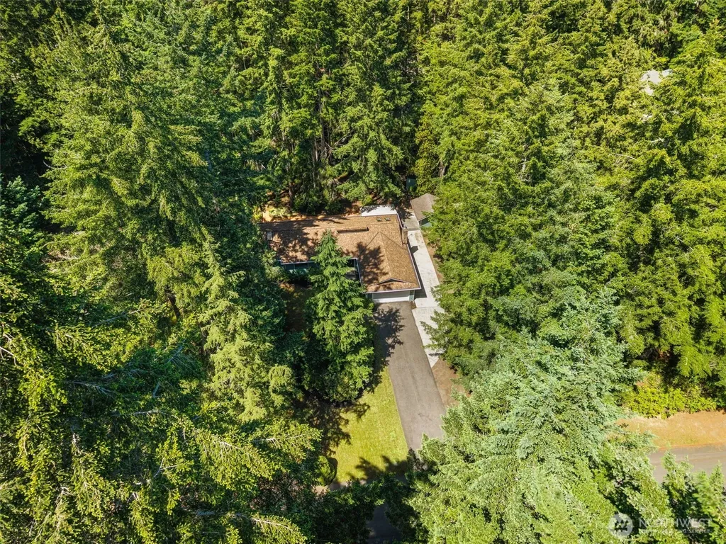 1740 NW Marmot Circle Silverdale WA 98383