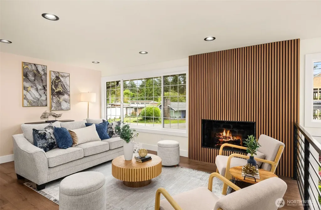 627 166th Avenue NE Bellevue WA 98008