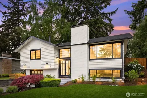 627 166th Avenue NE Bellevue WA 98008