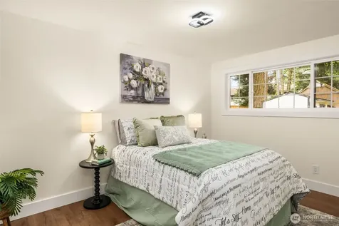 627 166th Avenue NE Bellevue WA 98008
