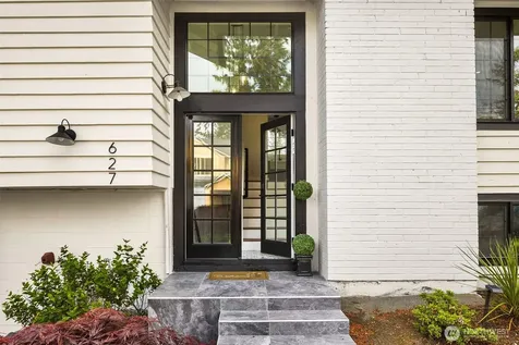 627 166th Avenue NE Bellevue WA 98008
