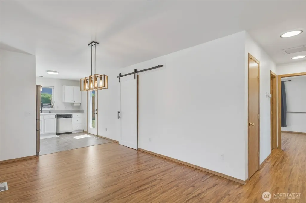 3935 NE Vista Del Rey Drive East Wenatchee WA 98802