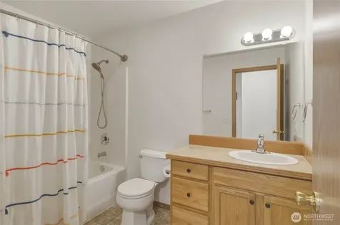 3935 NE Vista Del Rey Drive East Wenatchee WA 98802
