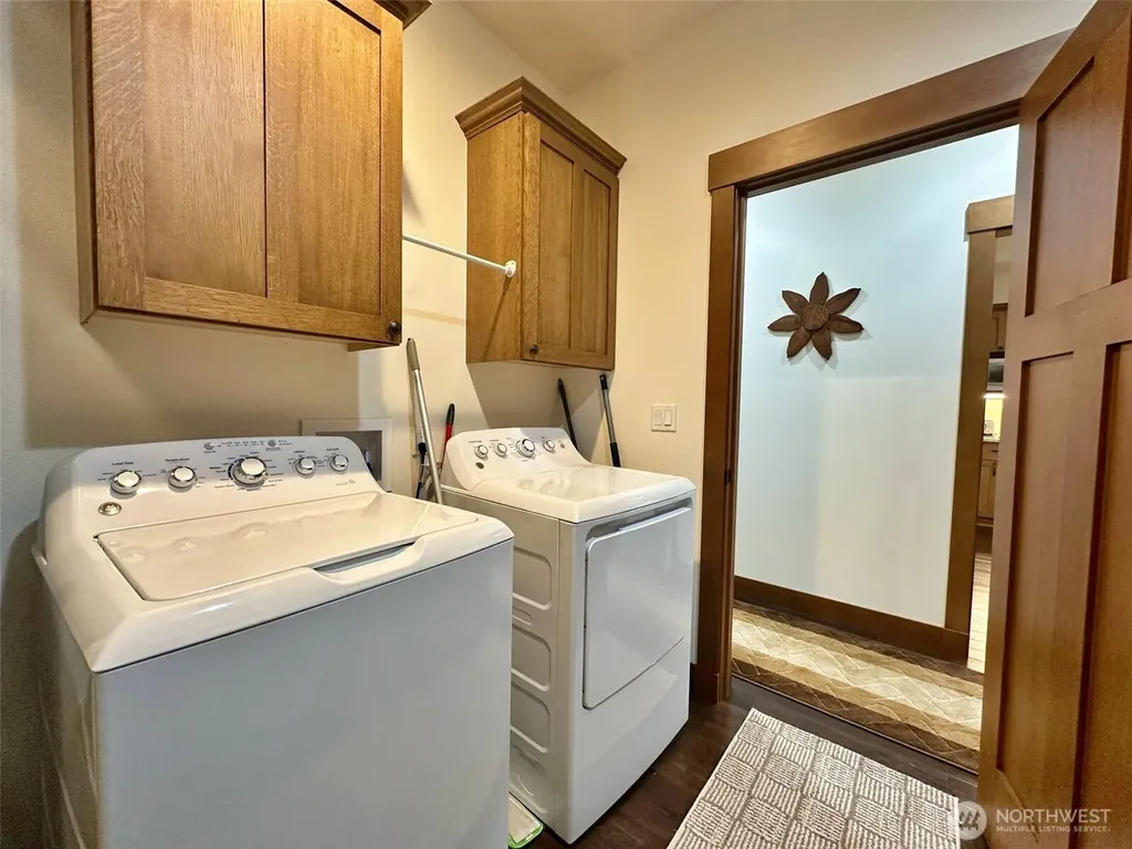 104 Hummingbird Lane Silver Creek WA 98585