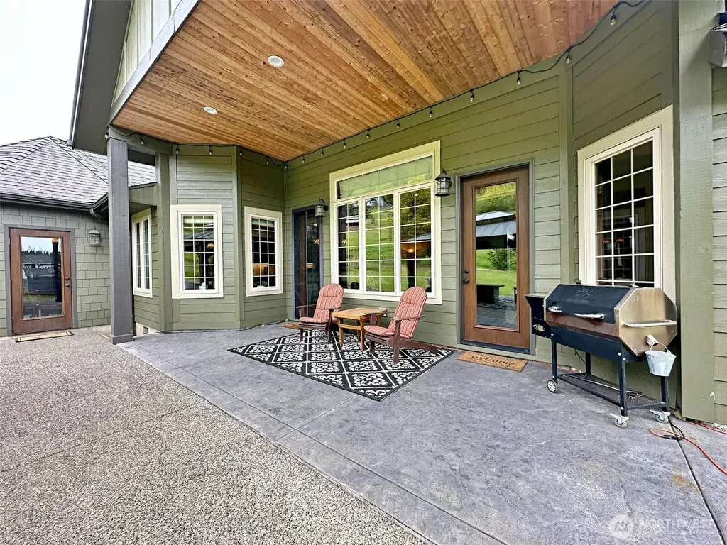 104 Hummingbird Lane Silver Creek WA 98585