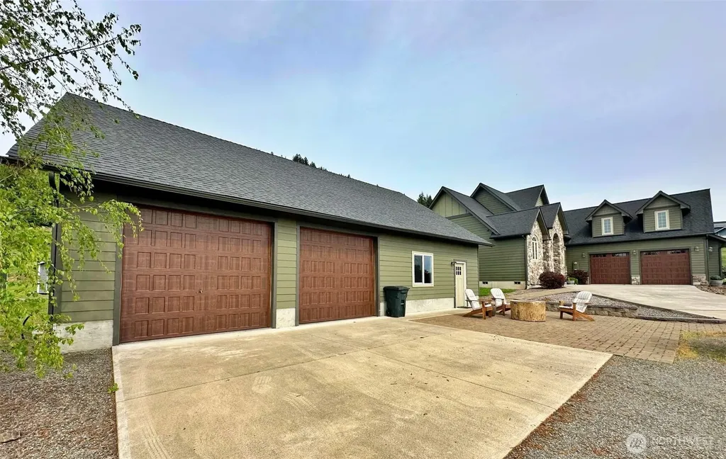 104 Hummingbird Lane Silver Creek WA 98585