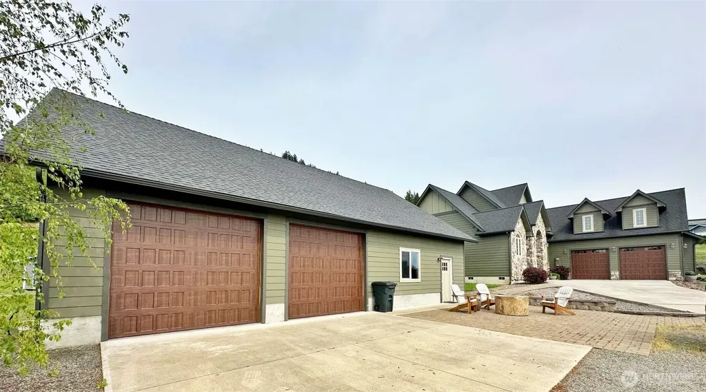 104 Hummingbird Lane Silver Creek WA 98585