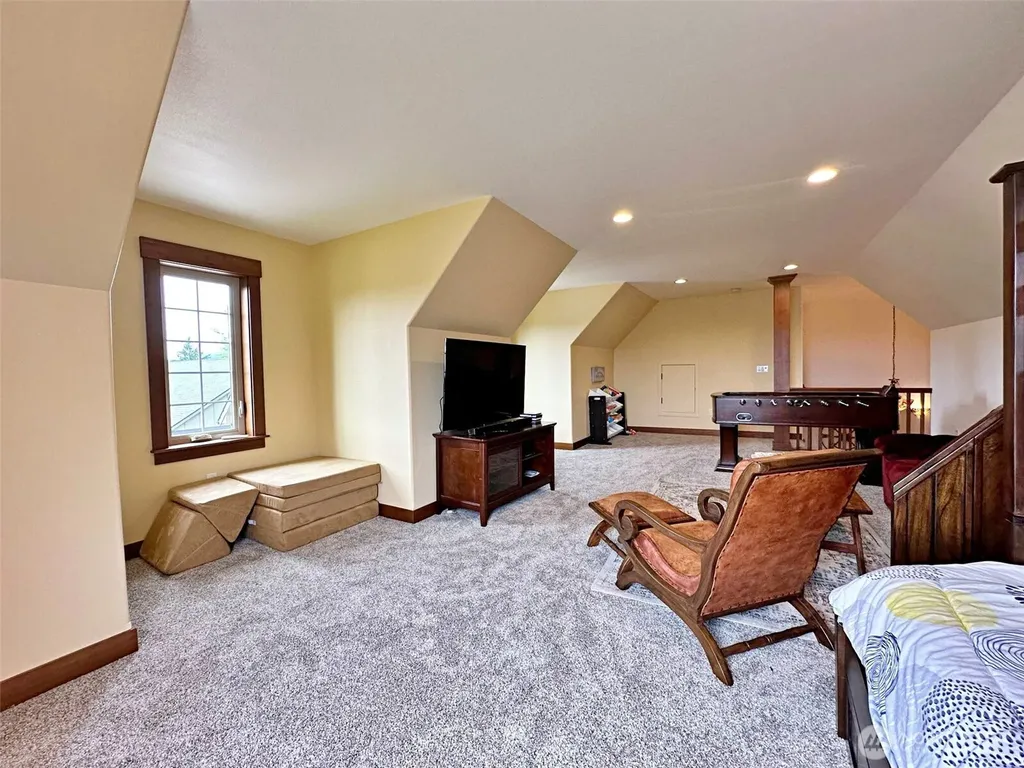 104 Hummingbird Lane Silver Creek WA 98585