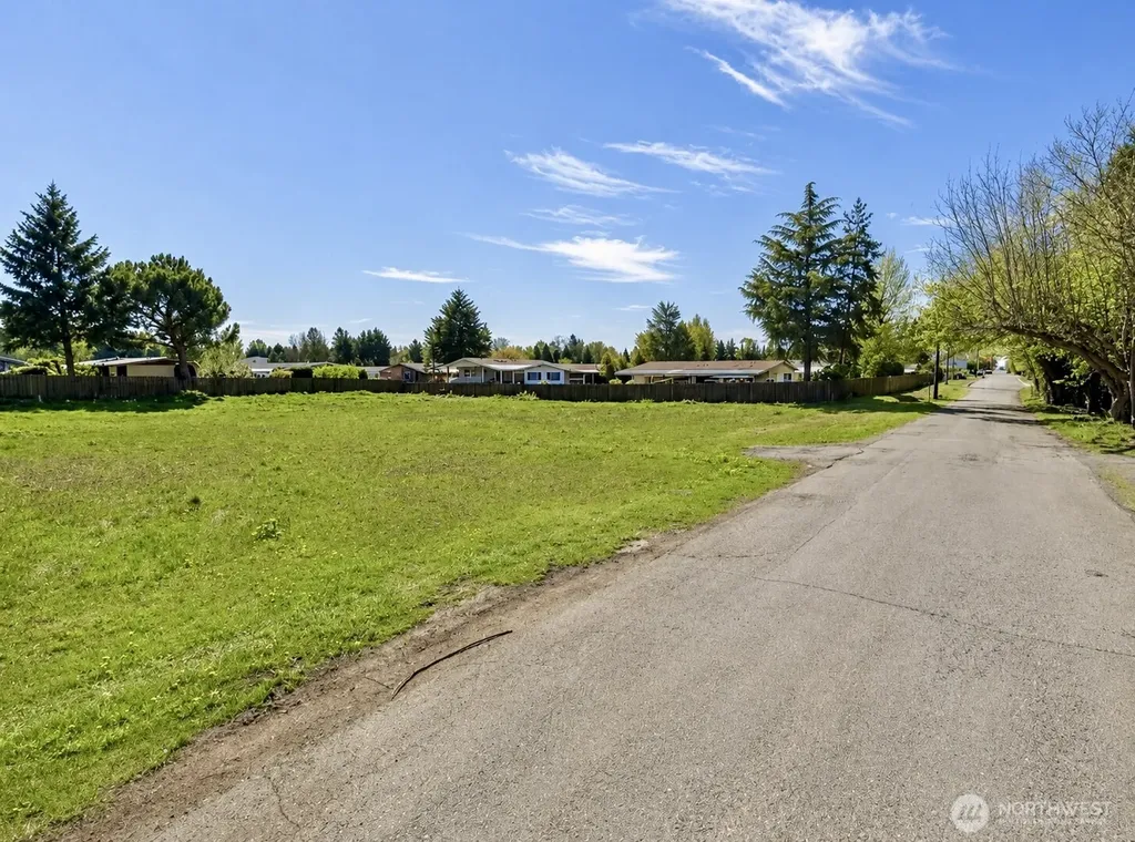 11243 SE 204th Street Kent WA 98031