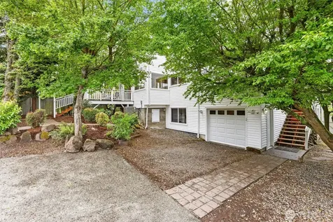 6716 37th Avenue SW Seattle WA 98126