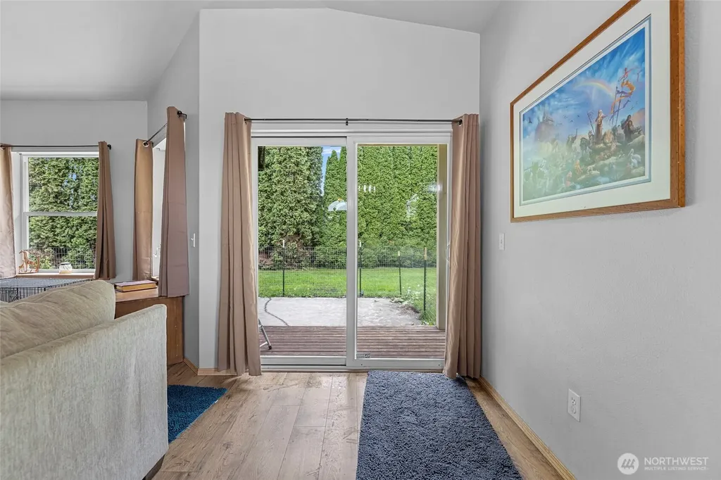 20303 Gardner Court Burlington WA 98233