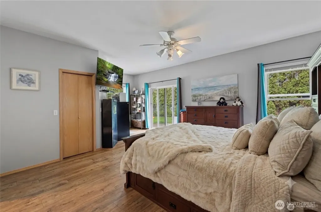 20303 Gardner Court Burlington WA 98233