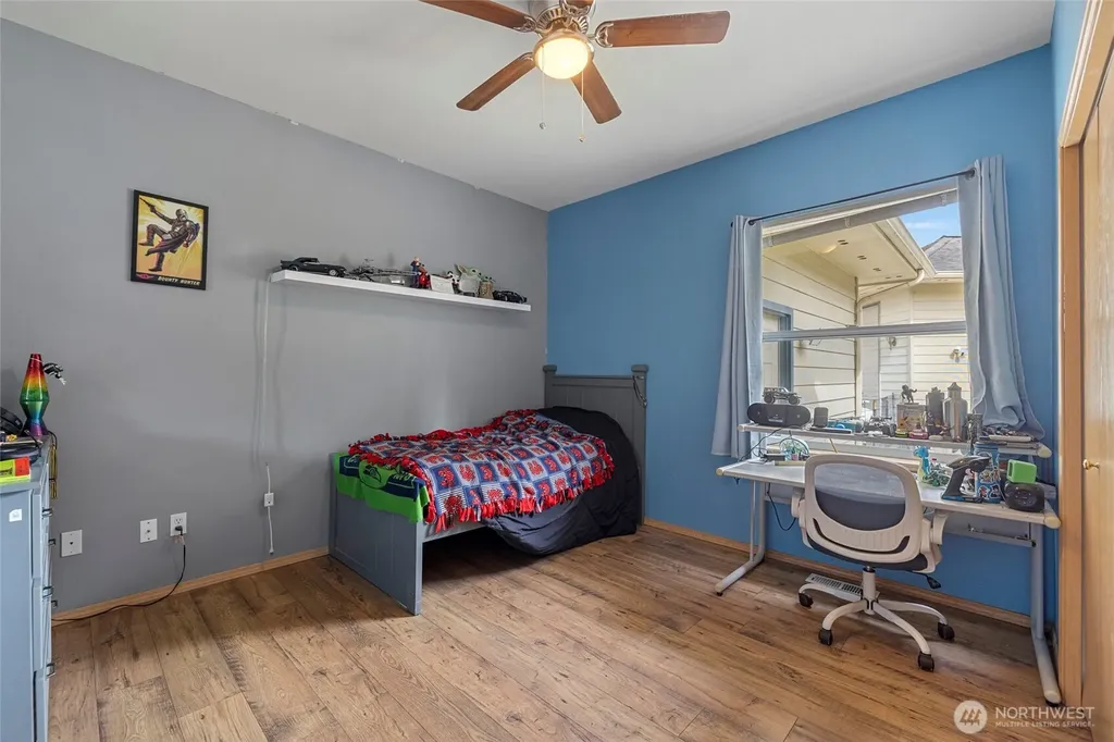 20303 Gardner Court Burlington WA 98233