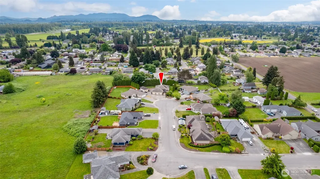 20303 Gardner Court Burlington WA 98233
