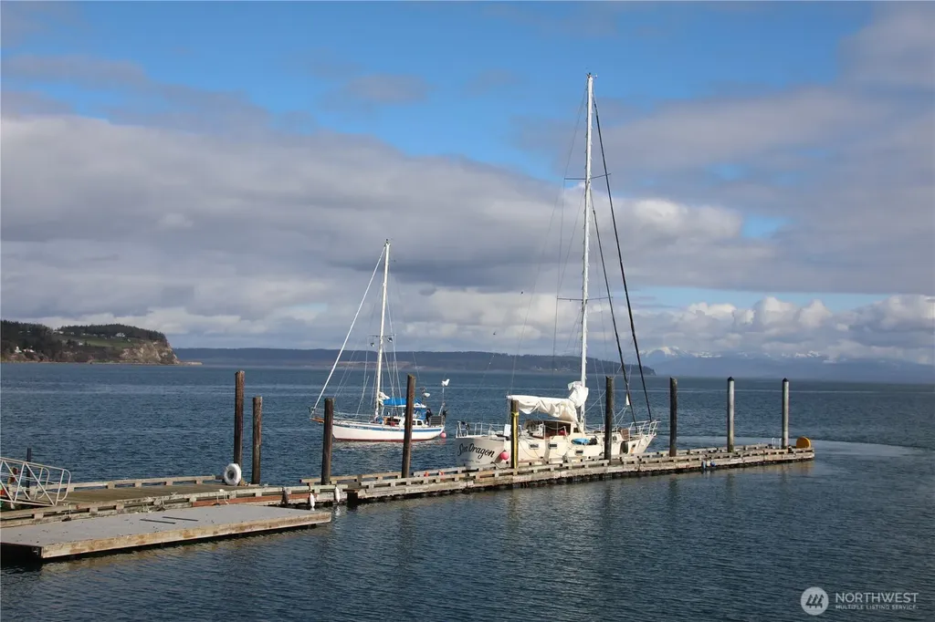 903 NE Lindsay Street Coupeville WA 98239