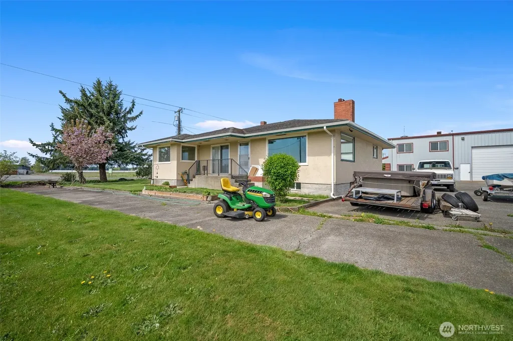 8506 Guide Meridian Road Lynden WA 98264