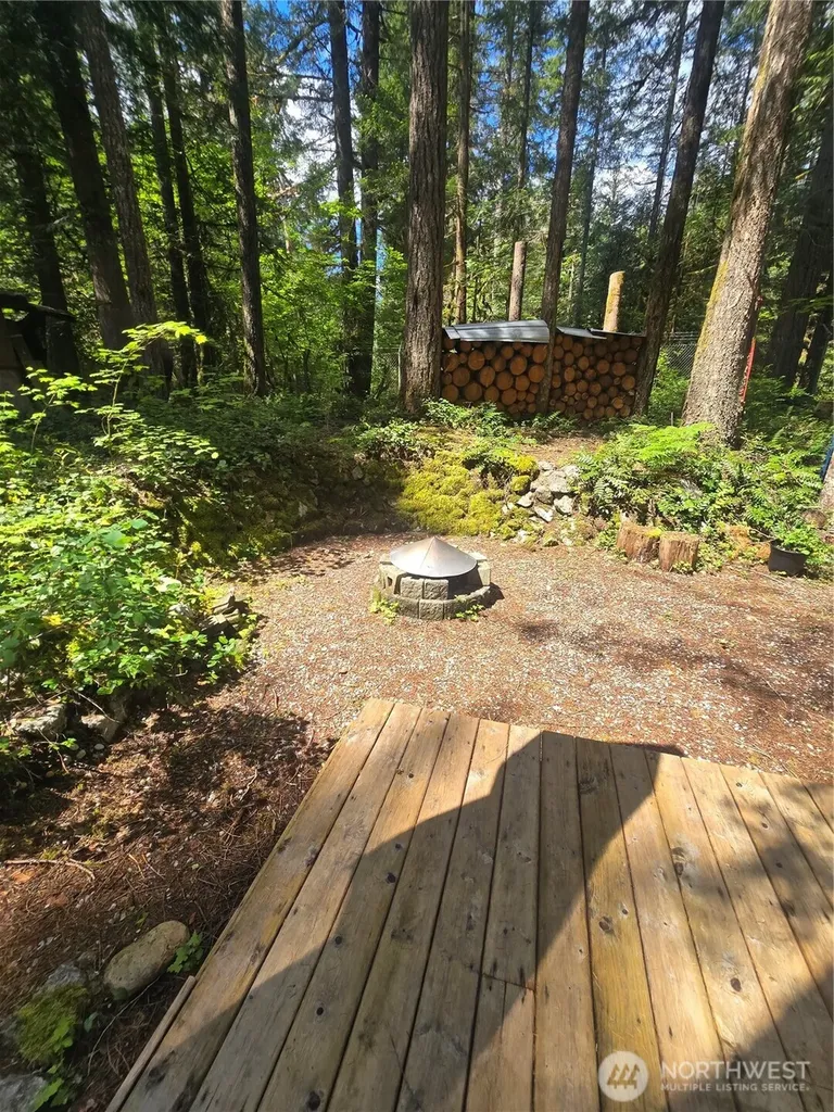 35 Wilderness Way Maple Falls WA 98266