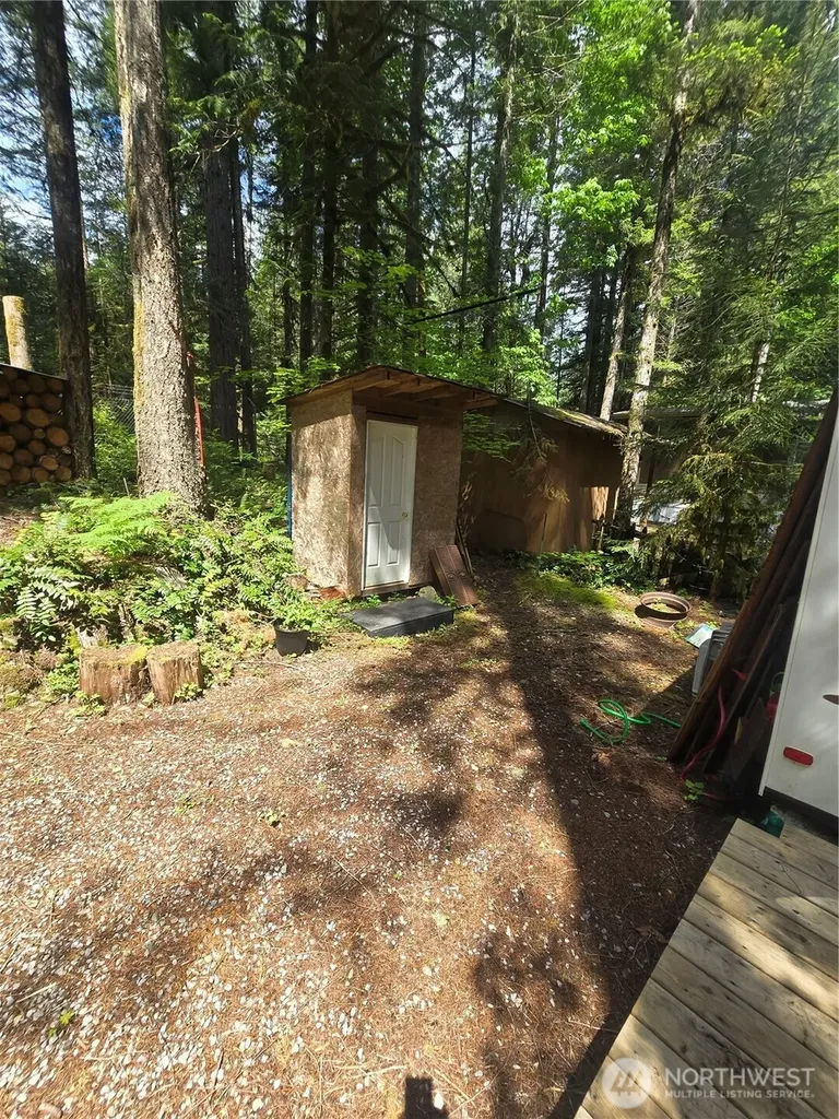 35 Wilderness Way Maple Falls WA 98266
