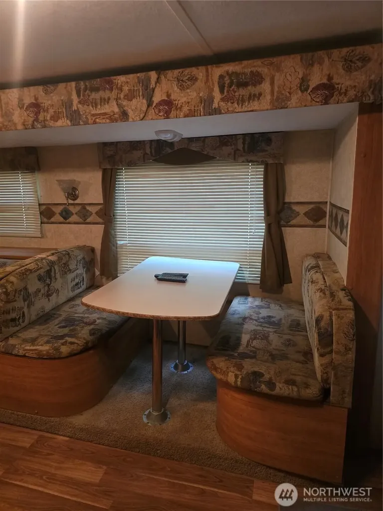 35 Wilderness Way Maple Falls WA 98266