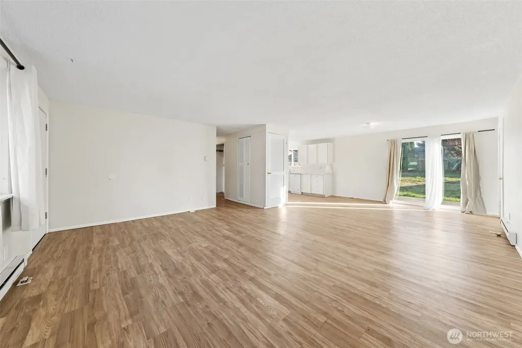 908 139th St E Tacoma WA 98445