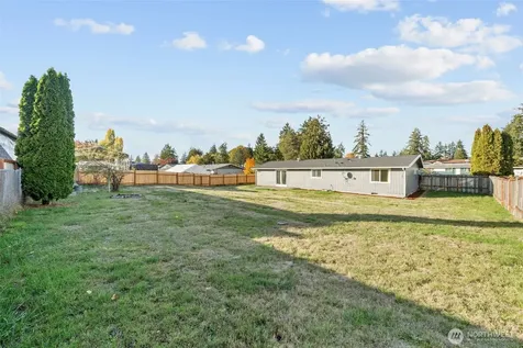908 139th St E Tacoma WA 98445