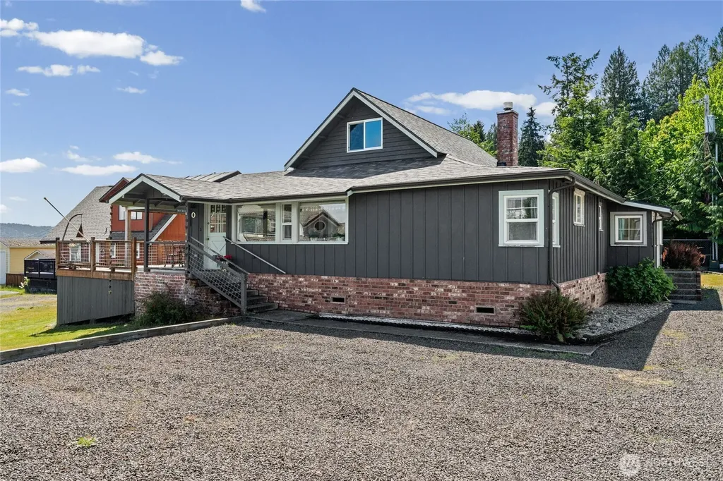 50 N Tillicum Beach Lane Shelton WA 98584