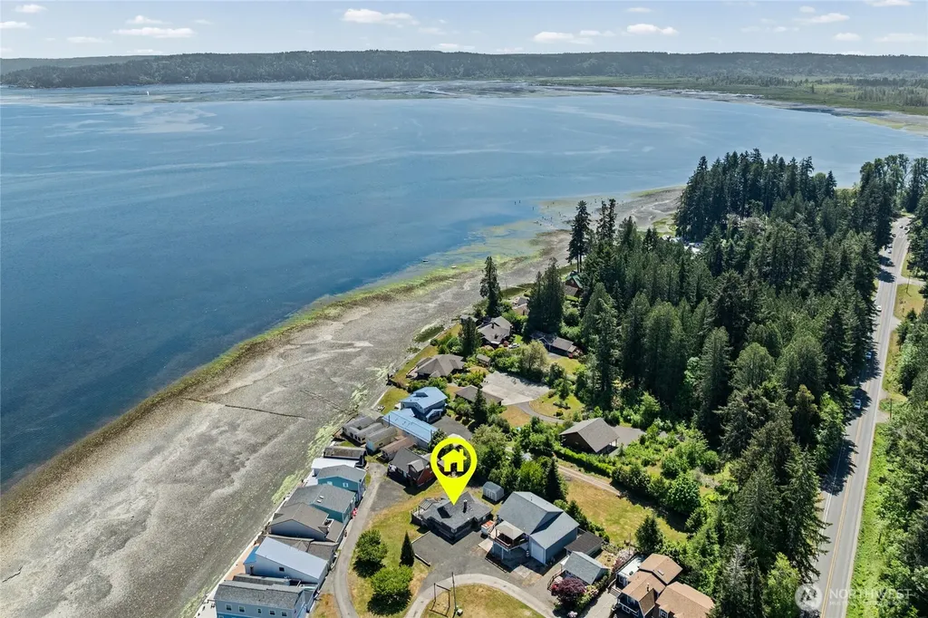 50 N Tillicum Beach Lane Shelton WA 98584
