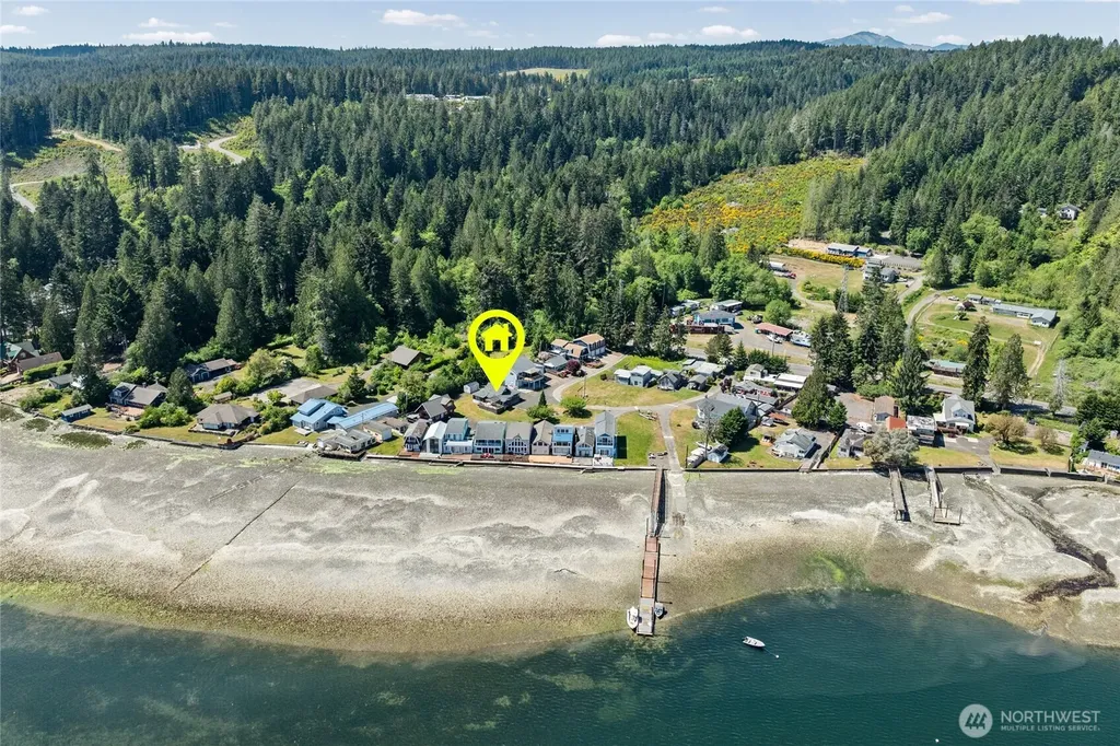 50 N Tillicum Beach Lane Shelton WA 98584