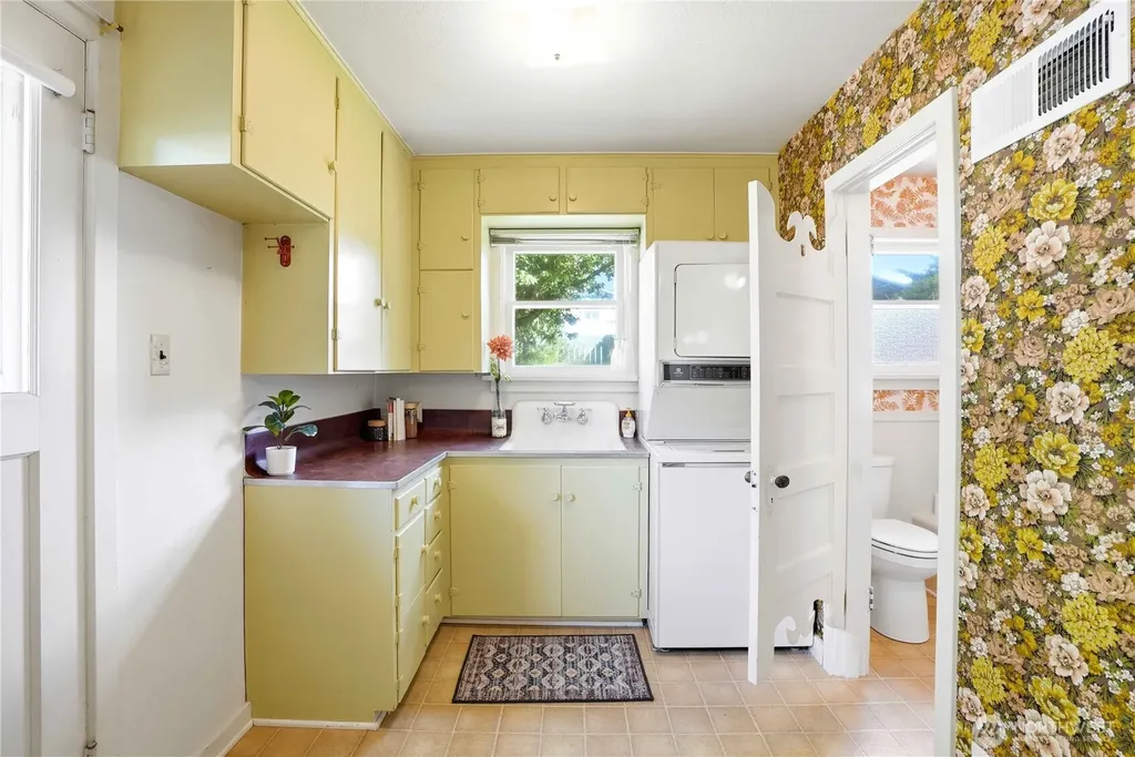 809 E 2nd Avenue Ellensburg WA 98926