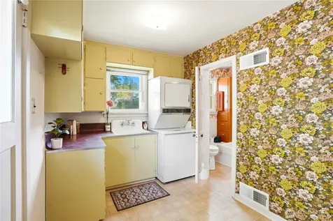809 E 2nd Avenue Ellensburg WA 98926