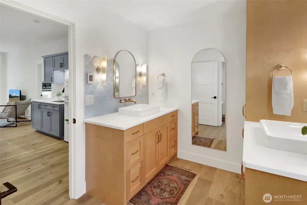 4357 Lakehill Lane Bellingham WA 98229