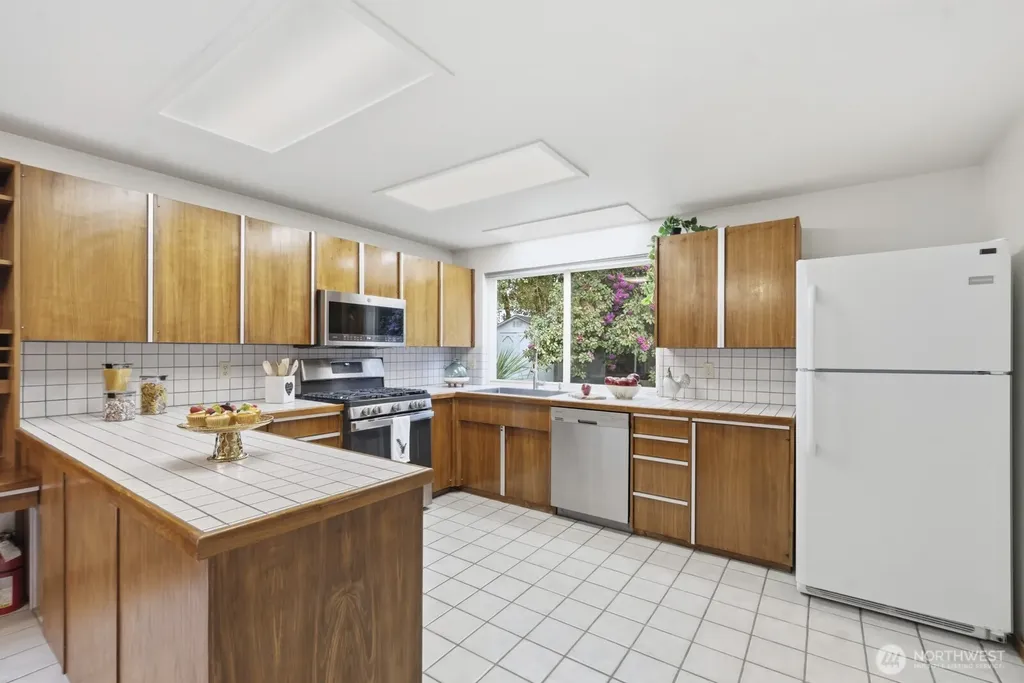 2030 Baker Terrace SE Olympia WA 98501